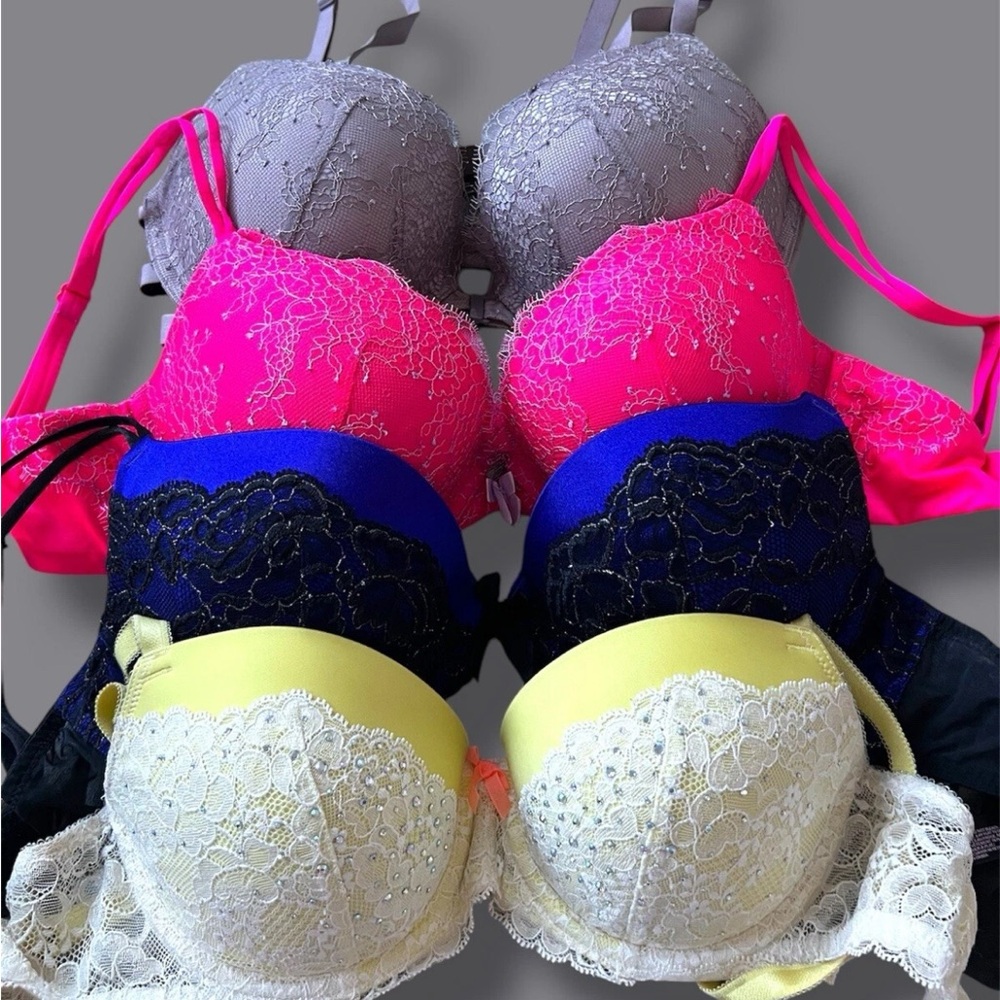 4 Victoria’s Secret Brad Size 32DD 3 Push Up One Demi Angel Lace And Rhinestones